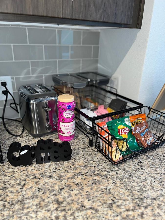 דירות יוסטון Comfy Abode Near Bush Airport מראה חיצוני תמונה