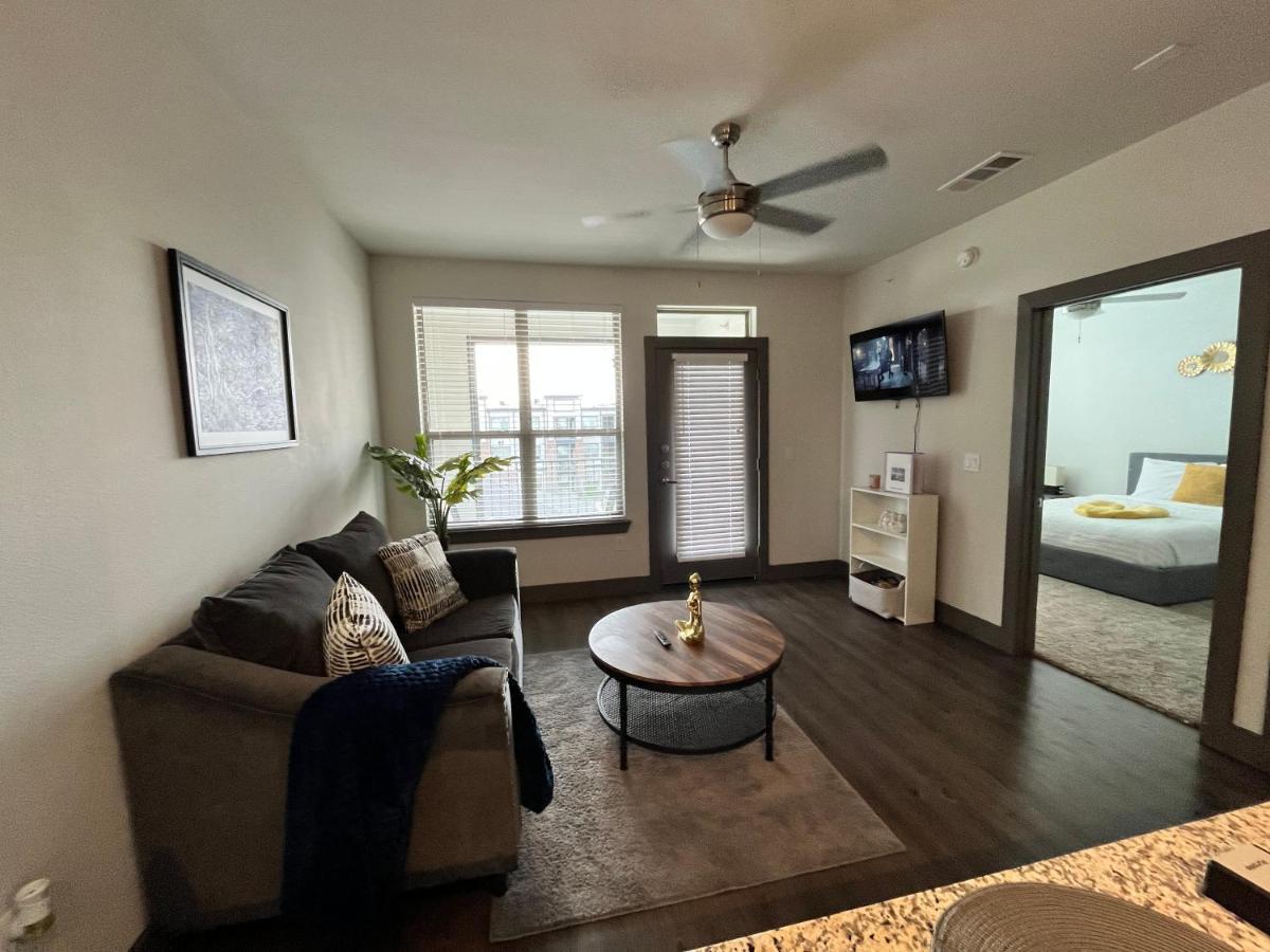 דירות יוסטון Comfy Abode Near Bush Airport מראה חיצוני תמונה
