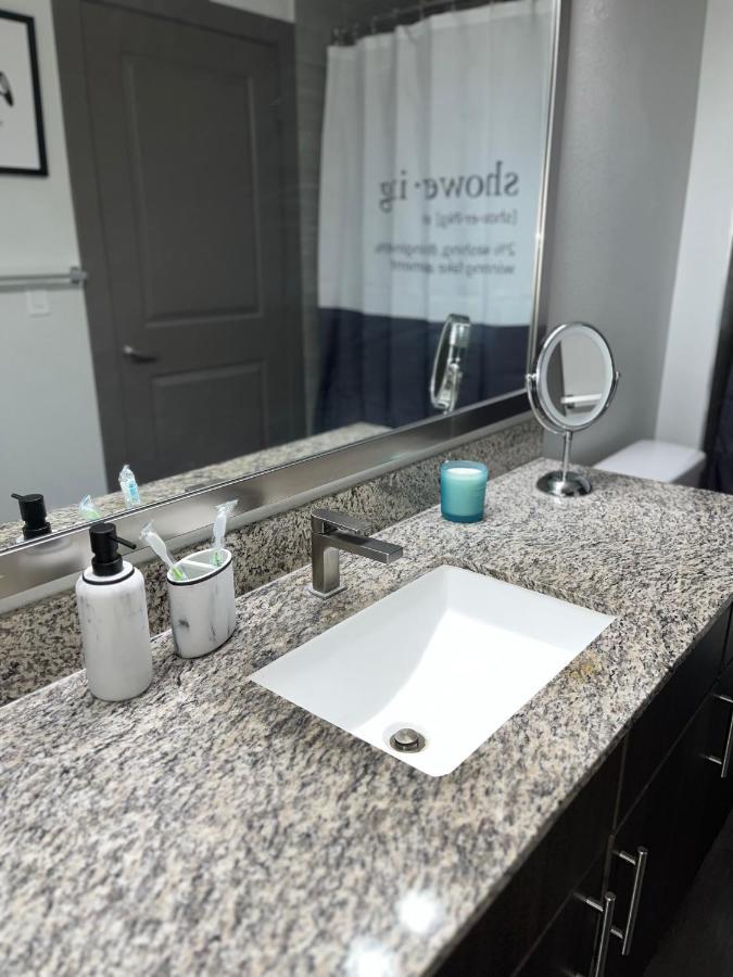 דירות יוסטון Comfy Abode Near Bush Airport מראה חיצוני תמונה