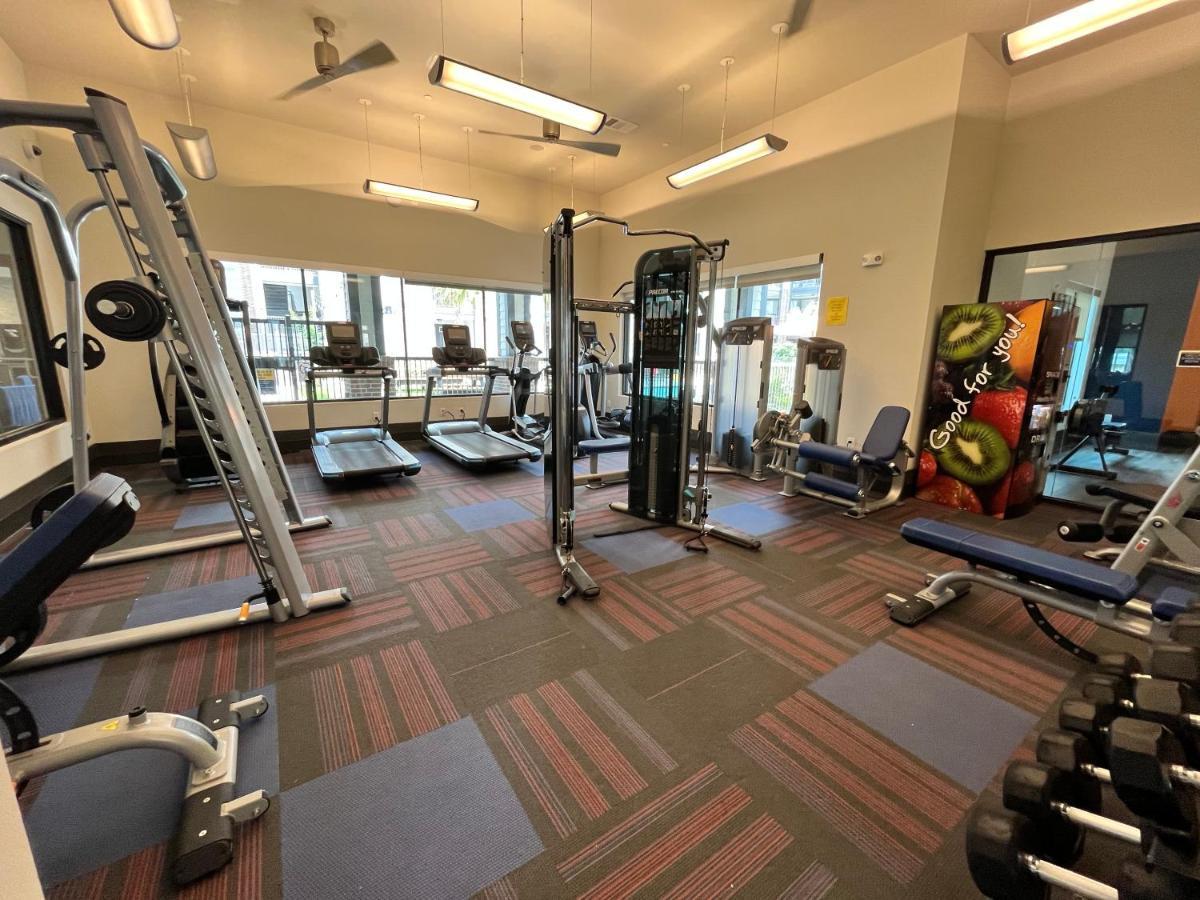 דירות יוסטון Comfy Abode Near Bush Airport מראה חיצוני תמונה